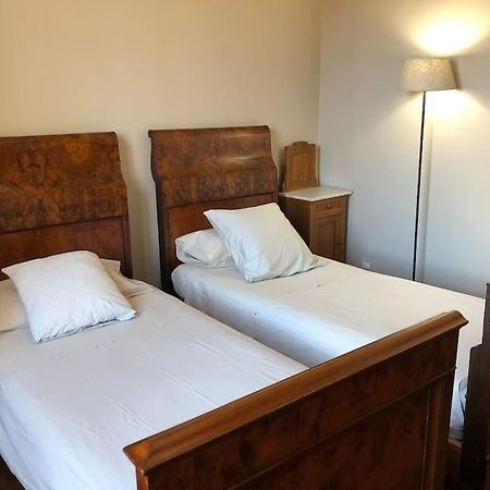 Charme And Relax In Downtown Parma Apartment Ngoại thất bức ảnh